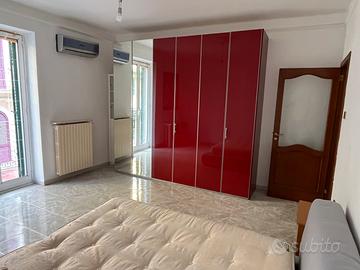 Ampia stanza, uso singolo