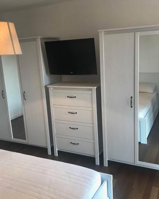 Camera da letto : Letto, Materasso, Armadio e como