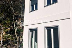 Appartamento di 84 m² con 3 locali e posto auto a 