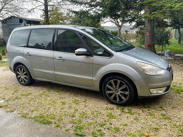 Ford Galaxy 7 posti 