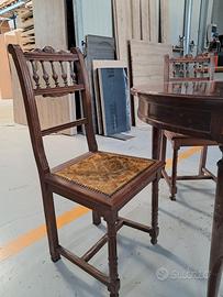 4 sedie con tavolo tondo 