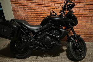 Kawasaki versys 650 full black