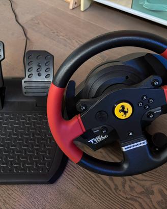 Thrustmaster T150 versione Ferrari