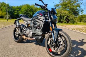 Ducati Monster Plus impeccabile