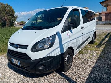 Ford Transit Custom 9 posti