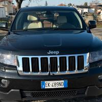 Gran Cherokee 3.0 4 × 4 accetto permuta