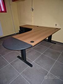 Scrivania per ufficio