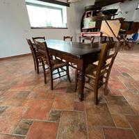 Tavolo rustico d’epoca