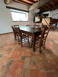 Tavolo rustico d’epoca