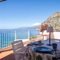 Casa in spiaggia terrazzata