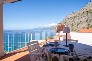 Casa in spiaggia terrazzata