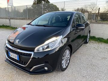 Peugeot 208 BlueHDi 100 S&S 5 porte Active