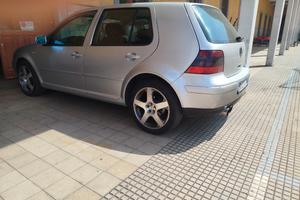 golf 4 serie anno 2000