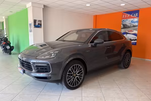 Porsche Cayenne Coupé 3.0 V6 E-Hybrid PERMUTE FINA