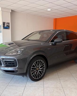 Porsche Cayenne Coupé 3.0 V6 E-Hybrid PERMUTE FINA