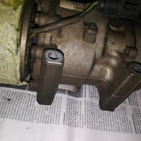 Compressore clima FORD FIESTA 1400cc TDCI del 2006
