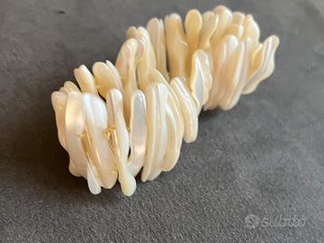 Bracciale color madreperla