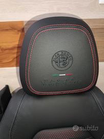 Sedili in pelle Alfa Romeo Stelvio