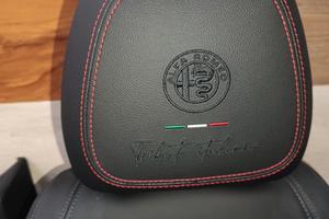 Sedili in pelle Alfa Romeo Stelvio