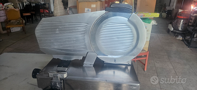 Affettatrice professionale per Macelleria