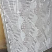 Materasso matrimoniale. 