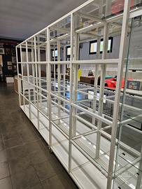 Arredo negozio attrezzature