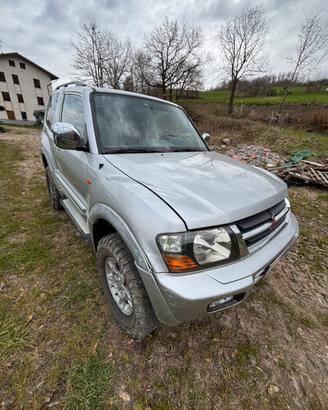 Pajero V 60 3.2