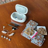 coppia apparecchi acustici