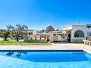 francavilla-fontana-villa-con-trullo-e-piscina