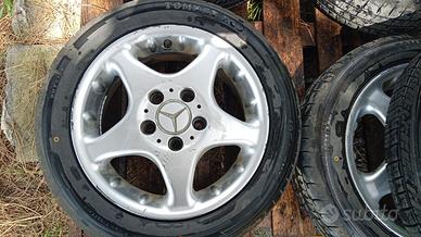 Cerchi in lega Mercedes e Pneumatici 185/55 R15