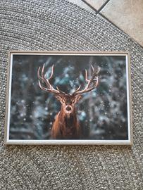 Quadro con cervo nel bosco