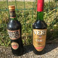 Bottiglie Rosso antico e Very Cora vintage