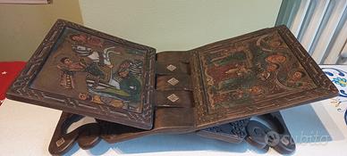 Stupendo leggio da tavolo in legno dipinto a mano