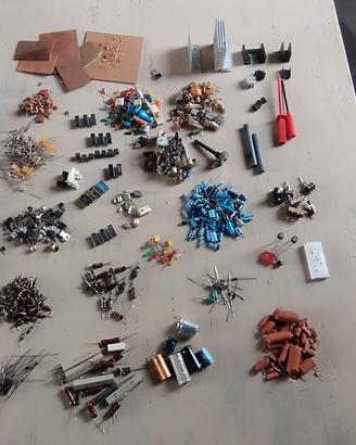 Lotto di componenti elettronici
