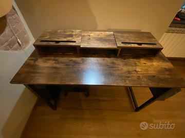 Scrivania  stile industriale