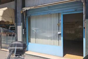 LOCALE D'AFFARI VIA MARCONI INIZIO