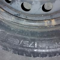 Cerchi raggio 15 con gomme estive