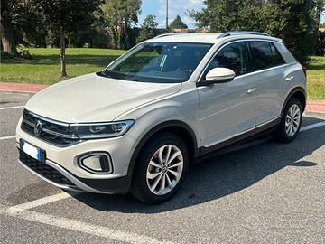 Volkswagen T-Roc 2.0 TDI 150cv 2023