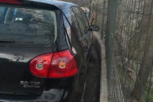 Golf 5 porte 4x4 turbo diesel neopatentati 