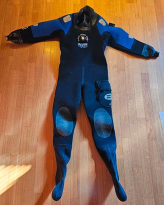 Muta stagna da Sub in neoprene