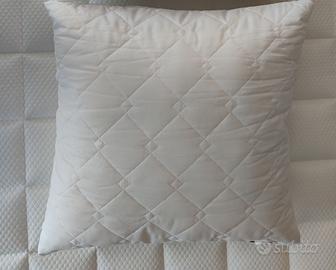 Cuscino quadrato in fibra poliestere 80x80
