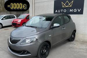 Lancia Ypsilon 1.0 FireFly 5 porte S&S Hybrid Gold