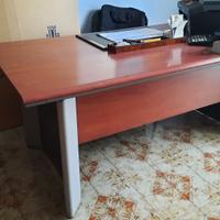 scrivania  professionale  