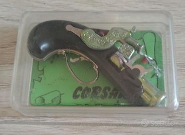 finta arma da corsaro in miniatura anni '70