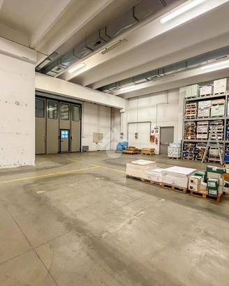 MAGAZZINO A MISSAGLIA