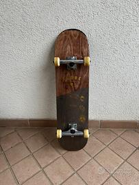 Skateboard Globe G1 Insignia 8.25" Completo