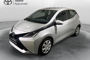 Toyota Aygo 1.0 VVT-i x-play TSS