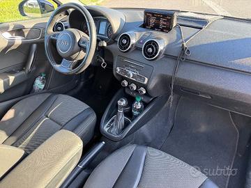 AUDI A1 1.6TDI 116CV Stronic Sport