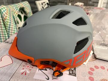 Casco bici nuovo mai usato