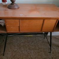 mobile antico a scomparsa per macchina da cucire 